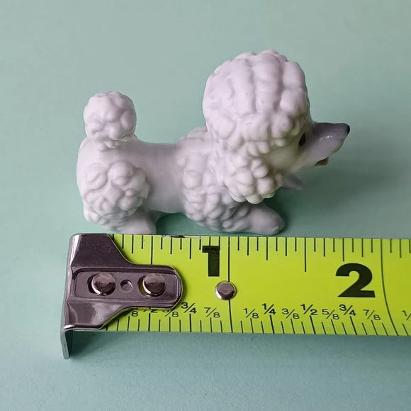 VINTAGE SMALL BONE CHINA POODLE FIGURINE UNBRANDED (FADED SILVER FOIL STICKER) - Picture 11 of 13